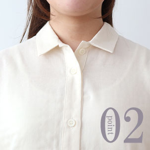 2つめのボタンは間隔を狭くし、あけてもだらしなくない