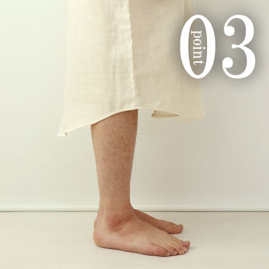 スマホも入るポケットつき