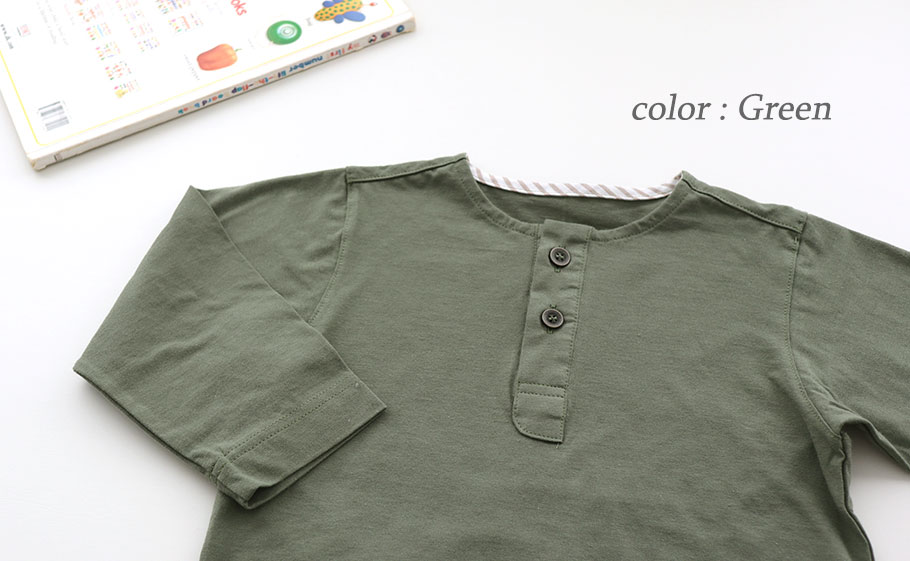 おしゃれなVネック