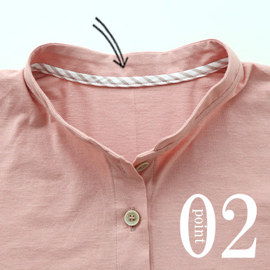 ちらりと覗くおしゃれなテープのワンポイント（全色同色）