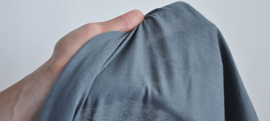 程よく薄手で使い勝手がいい