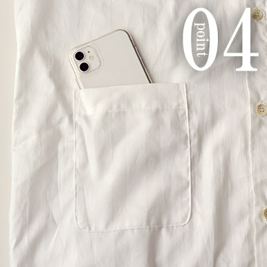 スマホも入るポケットつき