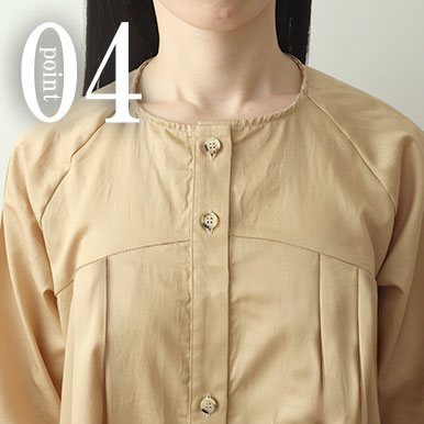 タックの数を減らし、インタックにすることですっきり見せ