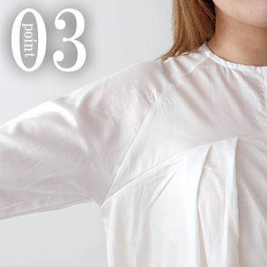 ラグラン袖と広めの肩周りでゆったり寝返りもしやすい