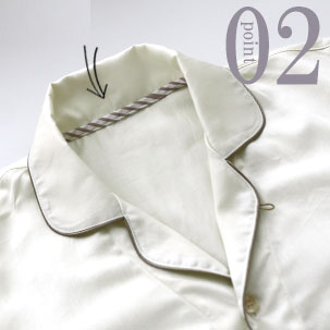 ちらりと覗くおしゃれなテープのワンポイント（全色同色）