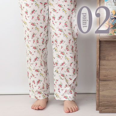 公共の場所にも安心な前立て（社会の窓）つき