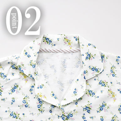 ちらりと覗くおしゃれなテープのワンポイント（全色同色）