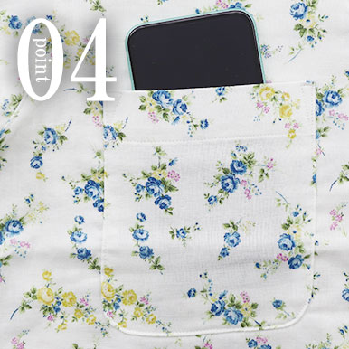 スマホも入るポケットつき