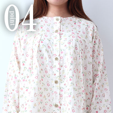 タックの数を減らし、インタックにすることですっきり見せ