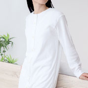 両面パイルニット襟なしワンピース