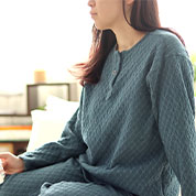 ニットキルトヘンリーネックパジャマ