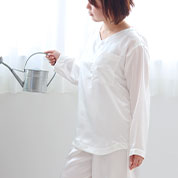 川俣シルクサテンVネックかぶりパジャマ