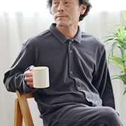 両面パイルニット襟ありパジャマ