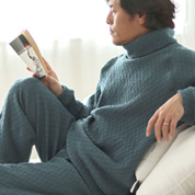 ニットキルトタートルネックパジャマ