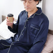 レーヨンサテンパイピングパジャマ