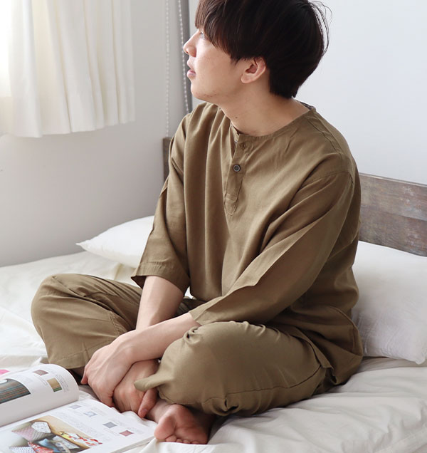 かぶり　ヘンリーネック