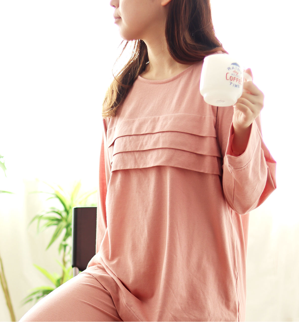 ラウンドネック