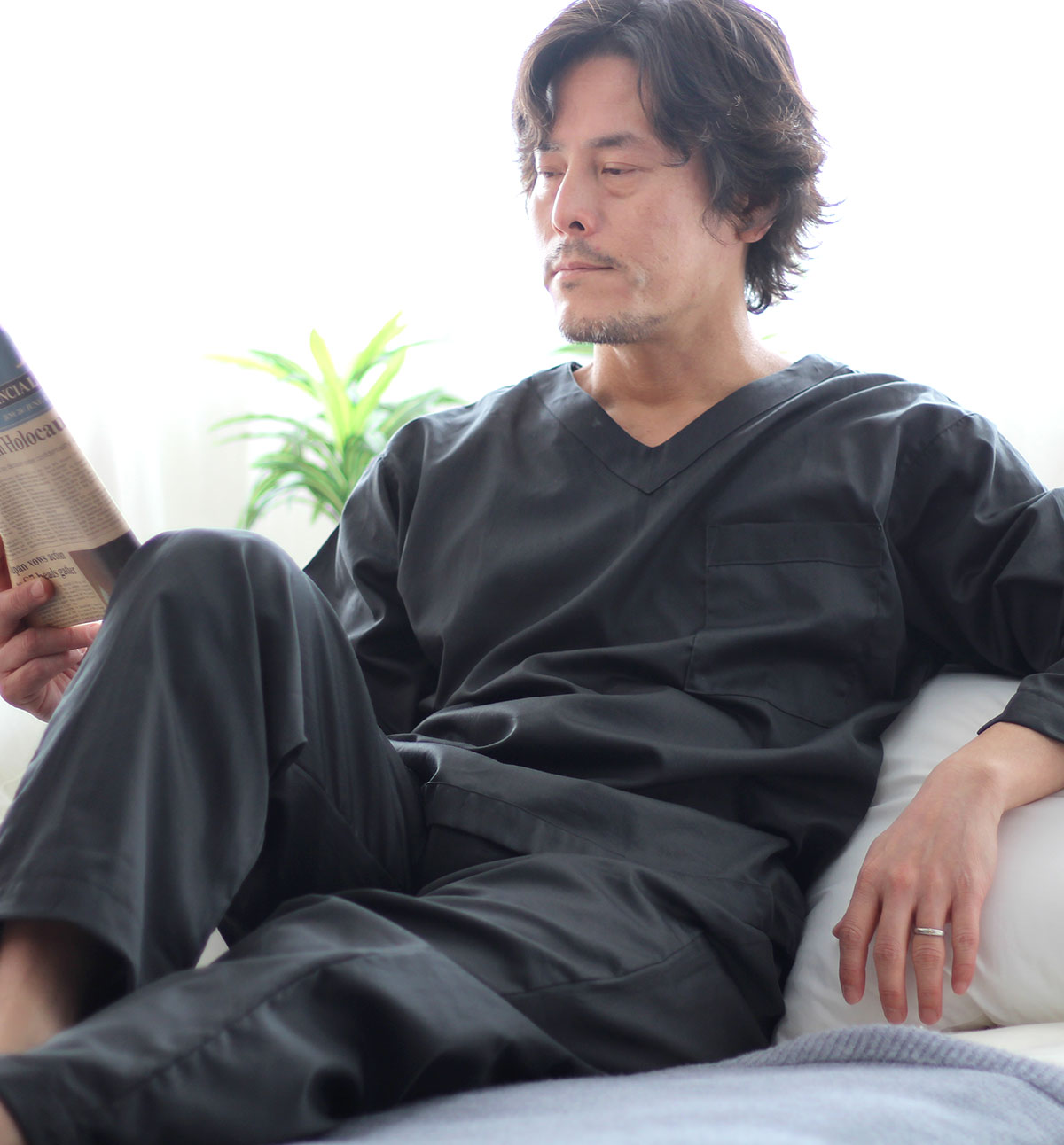 かぶり　Vネック