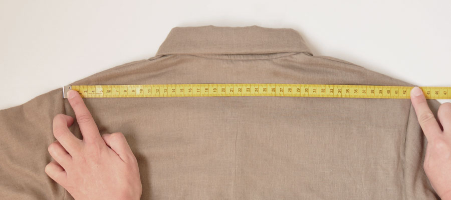肩幅の測り方