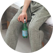 センターラインパンツ