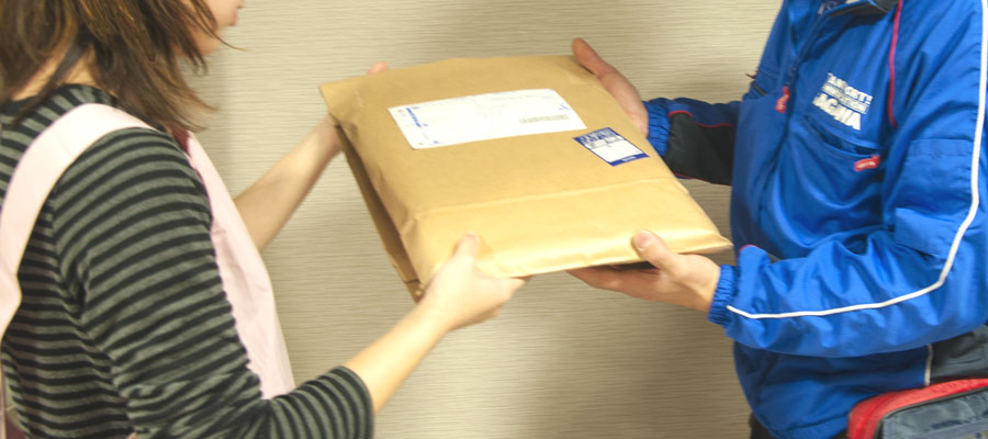 京都の自社工場からお届け出来立てほやほやの商品を発送します