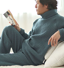 ニットキルトメンズタートルネック