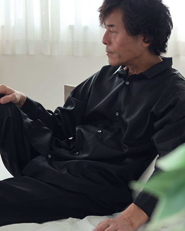 80スーピマ超長綿サテンメンズパジャマ 上下セット・長袖/前開き/襟あり