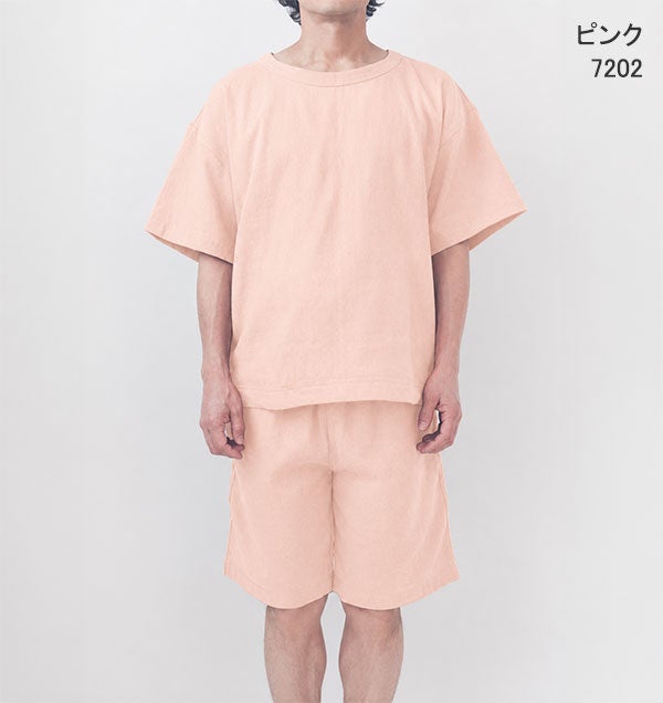 ピンク