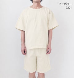 アイボリー